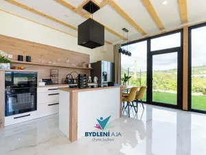 Prodej rodinného domu, Bystřany, 284 m2