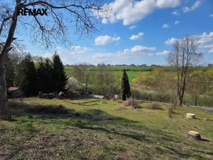 Prodej komerčního pozemku, Hřebeč, 1670 m2