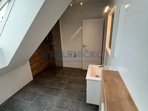 Prodej bytu 2+kk, Dvory nad Lužnicí, 60 m2