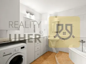 Prodej rodinného domu, Lhotka, 184 m2