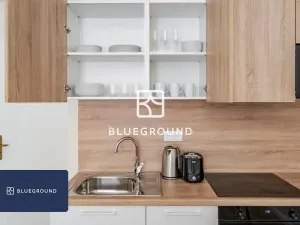 Pronájem bytu 1+kk, Praha - Bubeneč, Veletržní, 30 m2