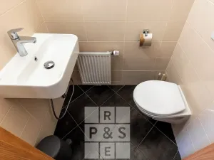 Pronájem bytu 2+kk, Praha - Vysočany, Jana Přibíka, 62 m2