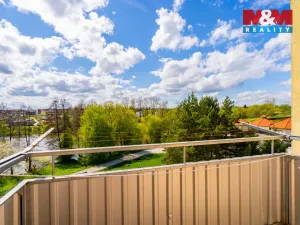 Prodej bytu 4+1, Dačice - Dačice V, Dlouhá, 78 m2