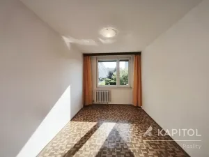 Pronájem bytu 2+1, Praha - Petrovice, Jakobiho, 42 m2