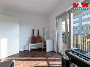 Prodej bytu 3+kk, Praha, Novovysočanská, 67 m2