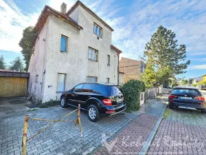 Prodej činžovního domu, Praha - Satalice, Bošínská, 195 m2