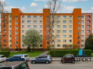 Prodej bytu 2+1, Praha - Malešice, Káranská, 53 m2