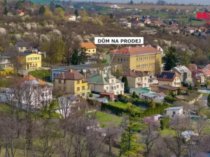 Prodej rodinného domu, Dobrovice, Komenského, 431 m2