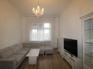 Prodej bytu 3+1, Karlovy Vary, nábřeží Jana Palacha, 77 m2