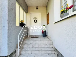 Prodej rodinného domu, Benešov, Bezručova, 200 m2