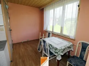 Prodej bytu 2+1, Klášterec nad Ohří, Jana Ámose Komenského, 68 m2