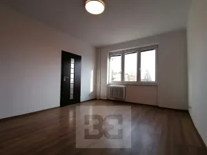 Pronájem bytu 1+1, Ostrava, Sokolovská, 40 m2