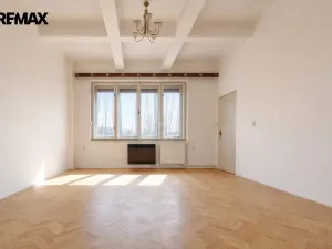 Prodej obchodního prostoru, Kolín - Kolín V, Ovčárecká, 554 m2