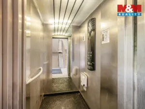 Prodej bytu 2+kk, Mariánské Lázně, Masarykova, 65 m2