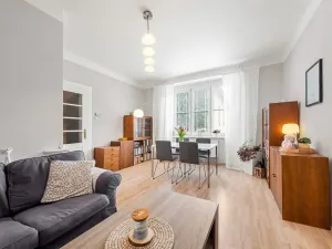 Prodej bytu 3+1, Praha - Holešovice, Letohradská, 77 m2