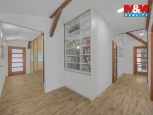 Prodej rodinného domu, Sulice - Želivec, Hlavní, 374 m2