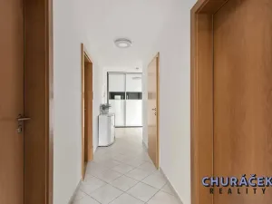 Prodej bytu 3+kk, Praha - Hrdlořezy, V třešňovce, 287 m2