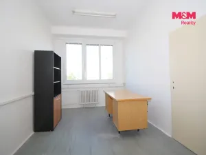 Pronájem kanceláře, Hradec Králové - Nový Hradec Králové, Brněnská, 150 m2