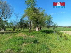 Pronájem zahrady, Sezemice - Kladina, 3761 m2