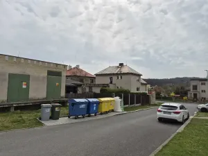 Prodej podílu rodinného domu, Lány, Školní, 234 m2