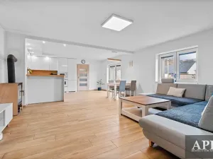 Prodej rodinného domu, Pašovice, 228 m2