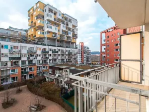 Pronájem bytu 2+kk, Praha - Vysočany, Pod Harfou, 48 m2