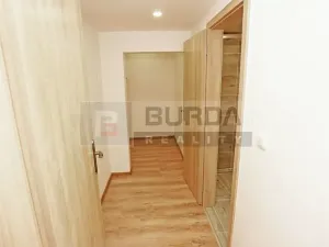 Pronájem bytu 2+kk, Neratovice, 35 m2