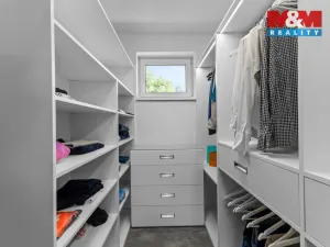 Prodej rodinného domu, Ledce, 216 m2