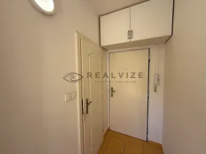 Pronájem bytu 2+kk, Český Krumlov, 5. května, 37 m2