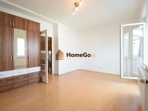 Pronájem bytu 1+1, Praha - Nusle, U gymnázia, 50 m2