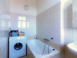 Pronájem pokoje, Praha - Smíchov, Lidická, 30 m2