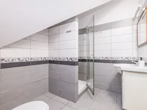 Prodej ubytování, Horní Stropnice, 700 m2