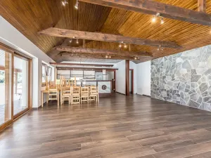 Prodej ubytování, Horní Stropnice, 700 m2