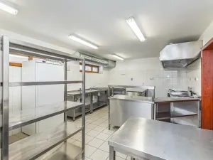 Prodej ubytování, Horní Stropnice, 700 m2