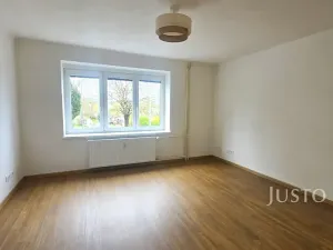 Pronájem bytu 1+1, Písek, Smetanovo nám., 38 m2