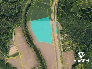 Prodej podílu pole, Pržno, 7352 m2