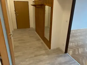 Pronájem bytu 3+1, Praha - Radotín, Horymírovo náměstí, 94 m2