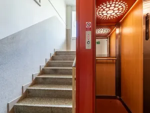 Pronájem bytu 2+kk, Praha - Kamýk, Zárubova, 39 m2