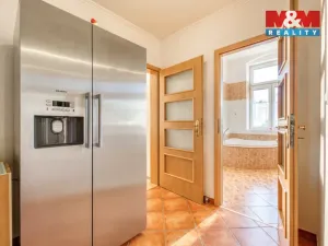 Prodej bytu 4+kk, Mariánské Lázně, Husova, 90 m2