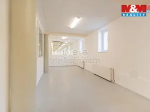 Pronájem skladu, Chuderov, 1187 m2