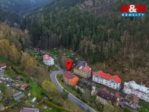 Prodej bytu 3+1, Oloví - Hory, 74 m2