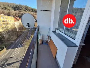 Pronájem bytu 2+1, Karlovy Vary, Krymská, 51 m2