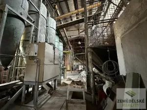 Prodej zemědělského objektu, Třebihošť, 1070 m2