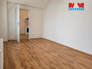 Pronájem bytu 4+kk, Kolín - Kolín I, Husova, 68 m2