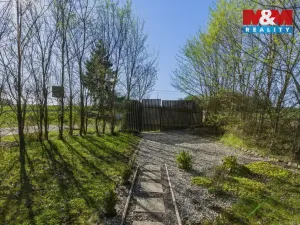 Prodej zahrady, Krakov, 439 m2