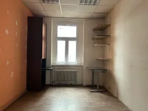 Pronájem obchodního prostoru, Teplice, Školní, 60 m2
