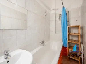 Pronájem bytu 3+1, Praha - Nové Město, Tyršova, 100 m2