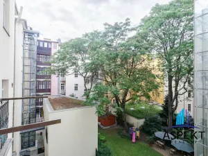 Pronájem bytu 3+1, Praha - Nové Město, Tyršova, 100 m2