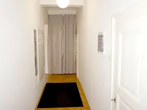 Pronájem kanceláře, Praha - Nové Město, Fügnerovo náměstí, 85 m2