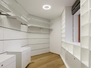 Prodej rodinného domu, Konojedy, 489 m2